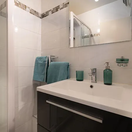 Apartment Le Flamant-2 By Interhome Le Grau-du-Roi